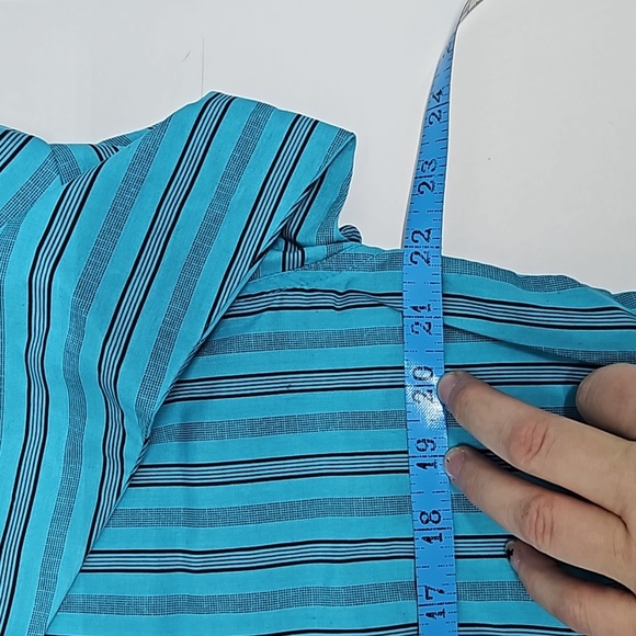 Liz Thomas Stripped Shirt - Picture 5 of 6